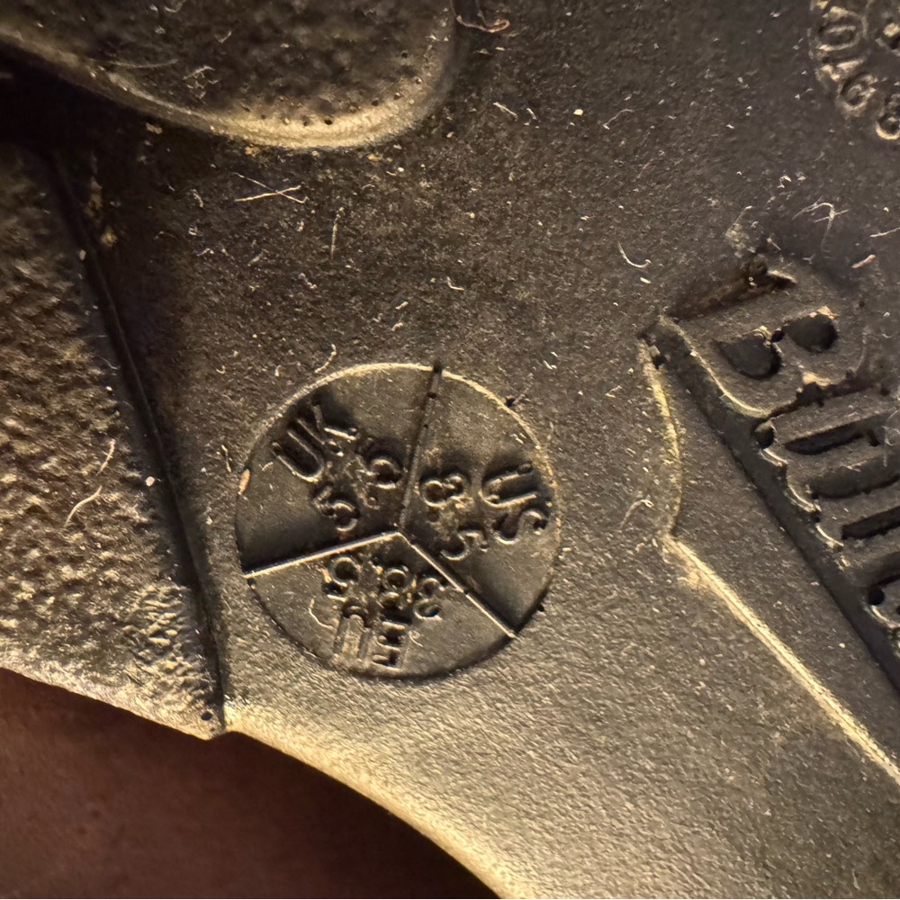 Blundstone Women's Boots - Picture 9 of 9